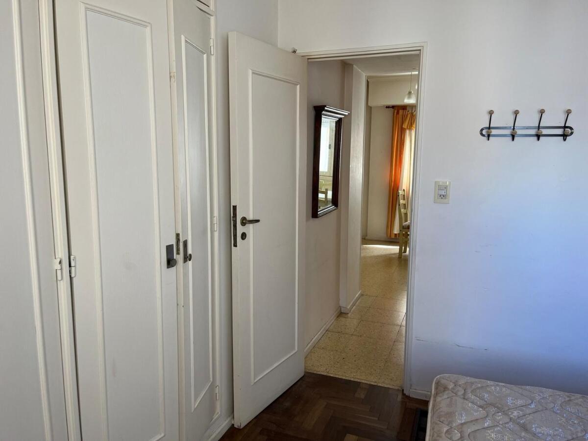 Apartamento 5 Blocks From The Sea Mar del Plata